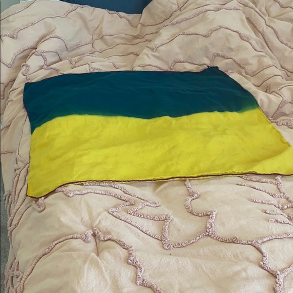 Hermes Paris x Los Angeles Rare Scarf - Picture 3 of 14